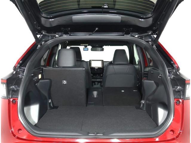 ヤリスクロス ハイブリッドＺ　トヨタ認定中古車　禁煙　弊社元試乗車　純正ディスプレイオーディオ　ＥＴＣ２．０　パノラミックビューモニター　前後ドラレコ　シートヒーター　ハンズフリーパワーバックドア　スマートキー　ＡＣ１００Ｖ電源（28枚目）