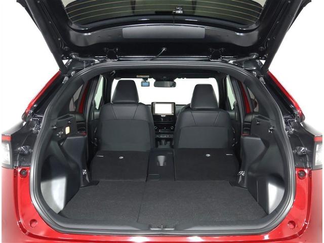 ヤリスクロス ハイブリッドＺ　トヨタ認定中古車　禁煙　弊社元試乗車　純正ディスプレイオーディオ　ＥＴＣ２．０　パノラミックビューモニター　前後ドラレコ　シートヒーター　ハンズフリーパワーバックドア　スマートキー　ＡＣ１００Ｖ電源（29枚目）