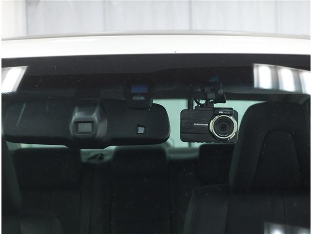 クラウンハイブリッド アスリートＧ　トヨタ認定中古車　禁煙　ワンオーナー　ムーンルーフ　純正ナビ　フルセグＴＶ　バックカメラ　ＥＴＣ　前後ドライブレコーダー　シートヒーター・ベンチレーション　自動（衝突被害軽減）ブレーキ（10枚目）