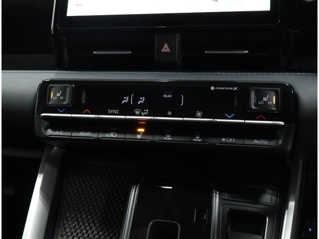 ヴォクシー ハイブリッドＳ－Ｚ　トヨタ認定中古車　禁煙　ワンオーナー　モデリスタエアロ　純正ＤＡナビ　フルセグＴＶ　後席モニター　バックカメラ　ＥＴＣ２．０　前後ドライブレコーダー　パワーバックドア　自動（衝突被害軽減）ブレーキ（19枚目）