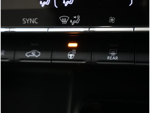 ヴォクシー Ｓ－Ｚ　トヨタ認定中古車　禁煙　ワンオーナー　純正ディスプレイオーディオ　フルセグＴＶ　バックカメラ　ＥＴＣ２．０　前後ドラレコ　ブラインドスポットモニター　パワーバックドア　自動（衝突被害軽減）ブレーキ（16枚目）