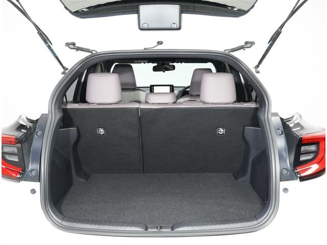 ヤリス ハイブリッドZ トヨタ認定中古車 禁煙 ワンオーナー 純正DAナビ バックカメラ ETC スマートキー LEDヘッドライト クリアランスソナー シートヒーター 自動(衝突被害軽減)ブレーキ(19枚目)