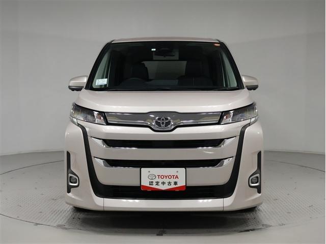 ノア Ｚ　トヨタ認定中古車　禁煙　ワンオーナー　パノラミックビューモニター　後席モニター　ＥＴＣ２．０　純正ディスプレイオーディオ　シートヒーター　ＬＥＤヘッドライト　クリアランスソナー　アドバンスドパーク（6枚目）