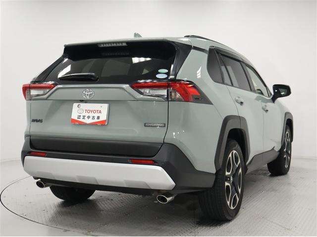 �܂邲�ƃN���[�j���O�{�s�I�����́A�j�I�C�̌��ƂȂ�t���A�[�J�[�y�b�g�܂ŏ��L�E���ۂ����{���Ă��܂������ÎԂ��C�����悭����肢��������N���[�j���O�T�[�r�X�ł��I