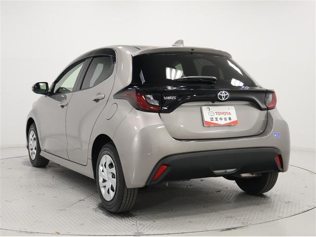 ヤリス Ｘ（2枚目）