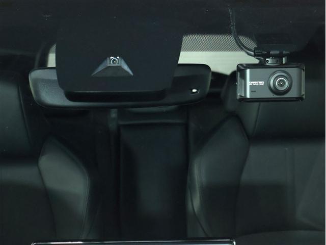 �h���C�u���R�[�_�[�����F�Ԃ̑��s���̎�ɊO�ς𒆐S�ɋL�^����B�e�@�ނł��I��ʎ��̔������̐ӔC�̏��݂𖾊m�ɂ�����A�ό������L�^����̂ɂ��𗧂��܂��I