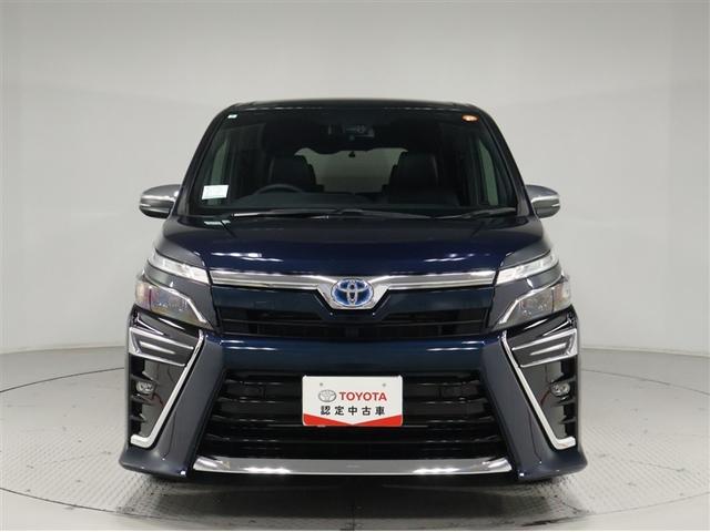 ヴォクシー ハイブリッドＺＳ　煌ＩＩＩ　トヨタ認定中古車　ワンオーナー　１０インチ純正ナビ　フルセグＴＶ　バックカメラ　ＥＴＣ２．０　クリアランスソナー　両側パワースライドドア　シートヒーター　自動（衝突被害軽減）ブレーキ（6枚目）