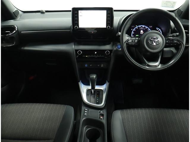 ヤリスクロス ハイブリッドＺ　トヨタ認定中古車　ワンオーナー　モデリスタエアロ　パノラミックビューモニター　純正ＤＡナビ　ＥＴＣ２．０　ブラインドスポットモニター　パワーバックドア　シートヒーター　自動（衝突被害軽減）ブレーキ（3枚目）