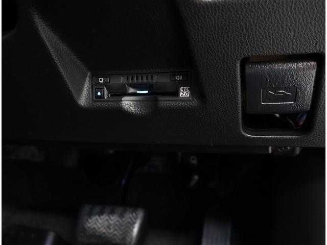 ヤリスクロス ハイブリッドＺ　トヨタ認定中古車　ワンオーナー　モデリスタエアロ　パノラミックビューモニター　純正ＤＡナビ　ＥＴＣ２．０　ブラインドスポットモニター　パワーバックドア　シートヒーター　自動（衝突被害軽減）ブレーキ（18枚目）