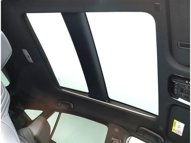 �d���V�F�[�h�̊J���߂ɉ����A�����@�\�ɂ��V�F�[�h���J���Ă����Ԃł̒����E���߂��u���Ƀ^�C�����O�Ȃ��؂�ւ����܂��B