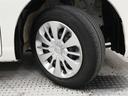 トヨタ純正１４インチ、スチールホイール装備です。