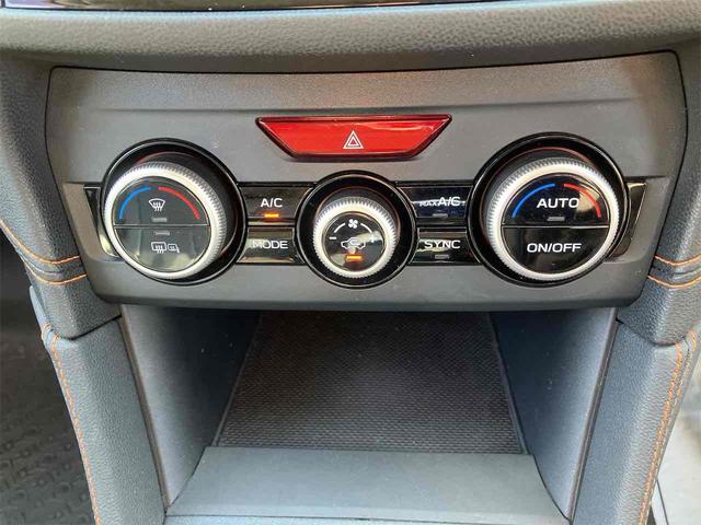 ＸＶ ２．０ｉ－Ｓ　アイサイト　４ＷＤ　ドライブレコーダー　ＥＴＣ　バックカメラ　オートクルーズコントロール　レーンアシスト　衝突被害軽減システム　ナビ　オートライト　ＬＥＤヘッドランプ　アルミホイール　スマートキー（8枚目）