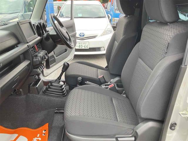 ジムニー XG 4WD クリアランスソナー レーンアシスト 衝突被害軽減システム キーレスエントリー アイドリングストップ MT ESC エアコン パワーウィンドウ 運転席エアバッグ 助手席エアバッグ(7枚目)