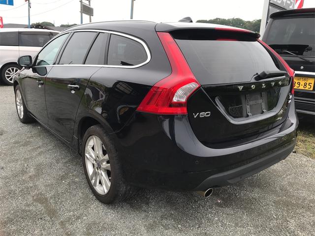 Ｖ６０ Ｔ６　ＡＷＤ　ＳＥ　ワンオーナー　ナビＴＶ　レーダーオートクルーズ　セーフティパッケージ（9枚目）