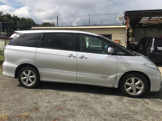 TOYOTA ESTIMA HYBRID X