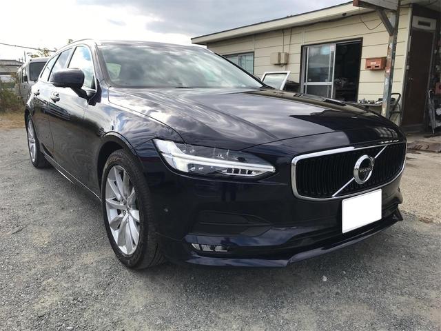Ｖ９０ Ｔ５　モメンタム　３６０度カメラ　アダブティブクルーズ　ナビＴＶ　パワーバックドア　ＢＬＳ　衝突軽減ブレーキ　レーンキープ　　　黒皮パワーシートヒーター　前後ドラレコ（6枚目）