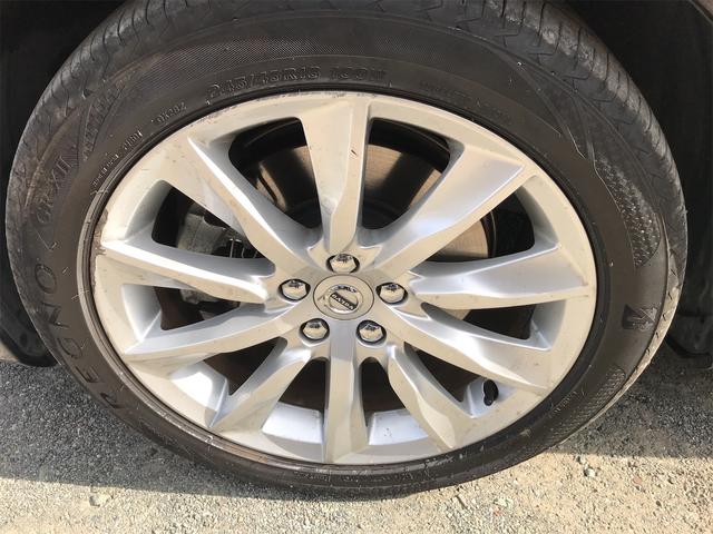 Ｖ９０ Ｔ５　モメンタム　３６０度カメラ　アダブティブクルーズ　ナビＴＶ　パワーバックドア　ＢＬＳ　衝突軽減ブレーキ　レーンキープ　　　黒皮パワーシートヒーター　前後ドラレコ（19枚目）