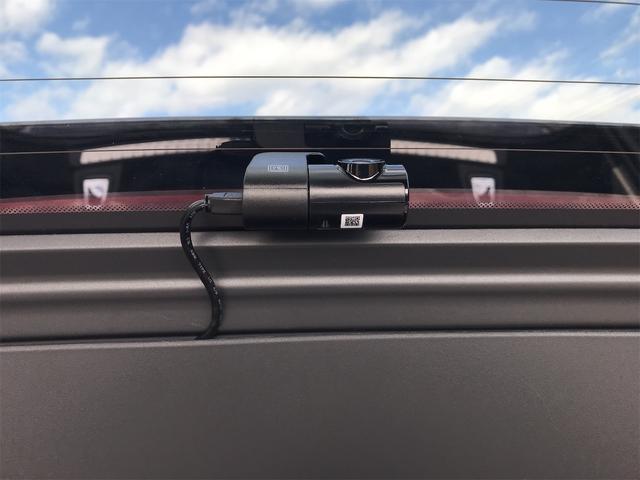 Ｖ９０ Ｔ５　モメンタム　３６０度カメラ　アダブティブクルーズ　ナビＴＶ　パワーバックドア　ＢＬＳ　衝突軽減ブレーキ　レーンキープ　　　黒皮パワーシートヒーター　前後ドラレコ（23枚目）