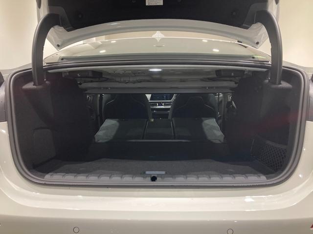 218iグランクーペ プレイ 弊社デモカー 衝突軽減ブレーキ バックカメラ 前後センサー 前車追従機能 電動シート 禁煙車 LEDライト Bluetooth/USB ETC搭載ミラー 16インチAW 純正HDDナビ クロスシート(9枚目)