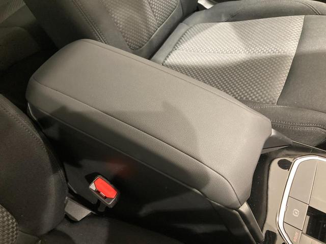218iグランクーペ プレイ 弊社デモカー 衝突軽減ブレーキ バックカメラ 前後センサー 前車追従機能 電動シート 禁煙車 LEDライト Bluetooth/USB ETC搭載ミラー 16インチAW 純正HDDナビ クロスシート(36枚目)