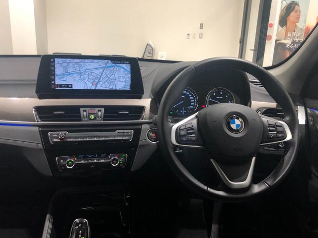 xDrive 18d xライン 弊社デモンストレーションカー ヘッドアップディスプレイ 禁煙 前車追従機能 ハーフレザーシート オートトランク 衝突軽減ブレーキ バックカメラ 前後センサー Bluetooth/USB 18インチAW(24枚目)