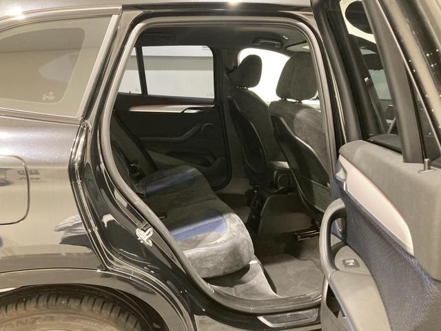 xDrive 18d Mスポーツ 電動リアゲート 弊社下取車両 禁煙車 1オーナー シートヒーター バックカメラ パーキングアシスト 前後センサー 18インチAW Blutooth コンフォートアクセス LEDヘッドライト(16枚目)