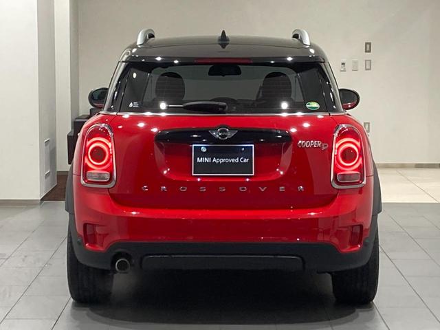 クーパーD クロスオーバー ブラックホイール 前車追従機能 禁煙車 衝突軽減ブレーキ バックカメラ 後方センサー Bluetooth/USB オートトランク 18インチAW 純正HDDナビ アイドリングストップ ETC搭載ミラー(6枚目)