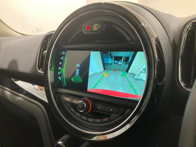 クーパーD クロスオーバー ブラックホイール 前車追従機能 禁煙車 衝突軽減ブレーキ バックカメラ 後方センサー Bluetooth/USB オートトランク 18インチAW 純正HDDナビ アイドリングストップ ETC搭載ミラー(16枚目)