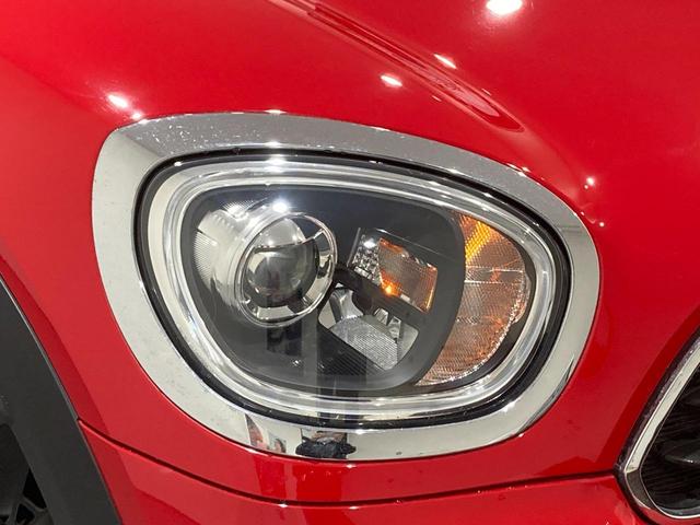 クーパーD クロスオーバー ブラックホイール 前車追従機能 禁煙車 衝突軽減ブレーキ バックカメラ 後方センサー Bluetooth/USB オートトランク 18インチAW 純正HDDナビ アイドリングストップ ETC搭載ミラー(22枚目)