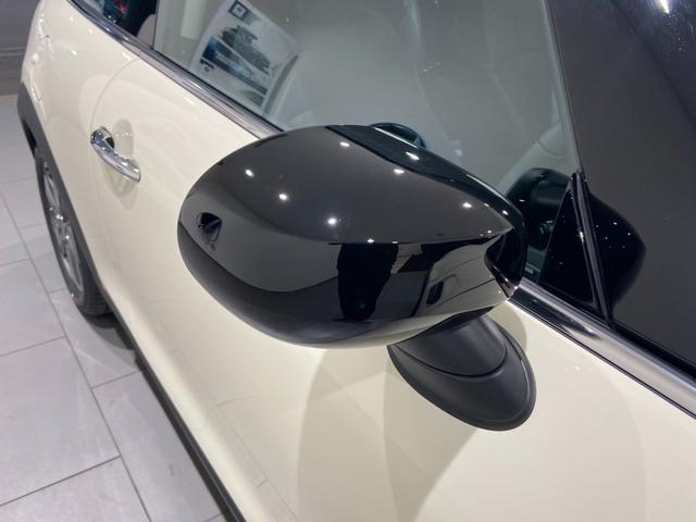 クーパー 現行モデル クラシックトリム 禁煙車 ハーフレザーシート 衝突軽減ブレーキ Bluetooth/USB 前車追従機能(ACC) バックカメラ 後方センサー LEDヘッドライト ドライビングスイッチ(45枚目)