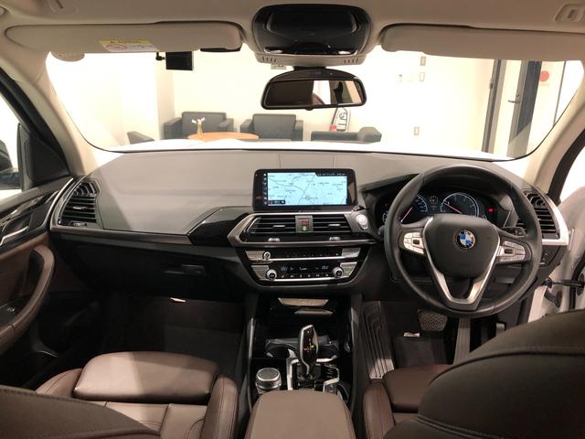 xDrive 20d Xライン ブラウンレザーシート 前車追従クルーズコントロール トップビューカメラ アダプティブLED フルセグTV 全方位センサー パーキングアシスト シートヒーター スクリーンミラーリング 禁煙車(14枚目)