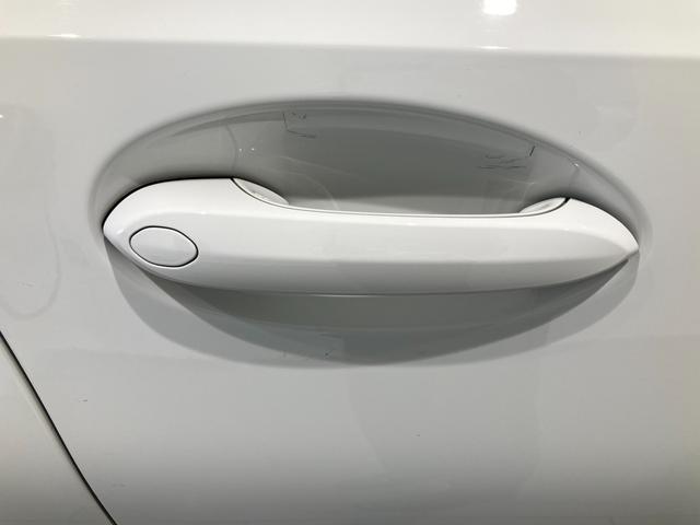 318iツーリング Mスポーツ 弊社デモンストレーションカー 前車追従クルーズコントロール 後退アシスト パーキングアシスト トップビューカメラ 全方位センサー オートトランク ハーフレザーシート パワーシート 禁煙車(43枚目)