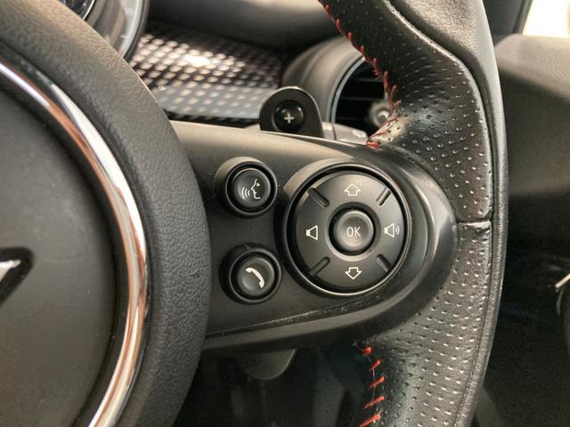 クーパーSD 禁煙車 クルーズコントロール パドル JCWステアリング 後方センサー コンフォートアクセス LEDヘッドライト ミラーETC バックカメラ ブラックスポーツシート 純正HDDナビ バックカメラ(34枚目)
