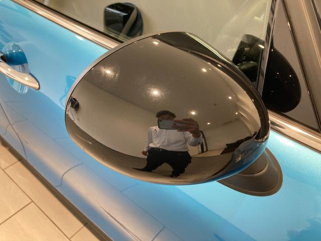 クーパーSD 禁煙車 クルーズコントロール パドル JCWステアリング 後方センサー コンフォートアクセス LEDヘッドライト ミラーETC バックカメラ ブラックスポーツシート 純正HDDナビ バックカメラ(44枚目)