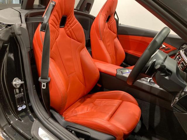 M40i レッドレザー電動シート 禁煙車 シートヒーター ハーマンカードン ヘッドアップディスプレイ パーキングアシスト 後退アシスト 前後障害物センサー 前車追従機能 19インチAW 衝突軽減ブレーキ LED(17枚目)