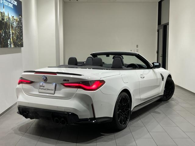 M4カブリオレ コンペティション M xDrive 禁煙車 ブラックレザーシート 純正前後ドライブレコーダー レーザーライト トップビューカメラ ハーマンカードンスピーカー ヘッドアップディスプレイ フルセグ シートヒーター 全方位センサー ACC(5枚目)