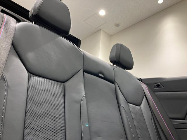 M4カブリオレ コンペティション M xDrive 禁煙車 ブラックレザーシート 純正前後ドライブレコーダー レーザーライト トップビューカメラ ハーマンカードンスピーカー ヘッドアップディスプレイ フルセグ シートヒーター 全方位センサー ACC(17枚目)