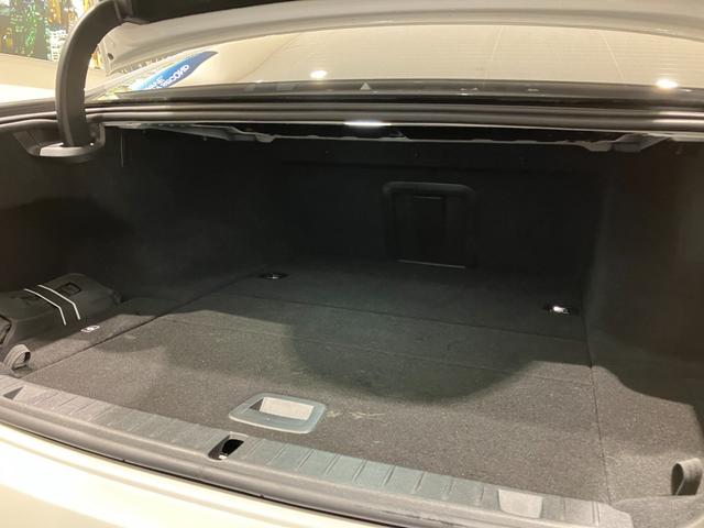 740eアイパフォーマンス Mスポーツ 弊社下取りワンオーナー 禁煙車 エアサス サンルーフ ハーマンカードン ブラウンレザーシート トップビューカメラ シートクーラーシートマッサージ フルセグ 全方位センサー ジェスチャーコントロール(13枚目)