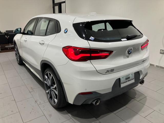 Ｘ２ ｘＤｒｉｖｅ　２０ｉ　ＭスポーツＸ　禁煙車　追従式クルーズコントロール　パドル　シートヒーター　ヘッドアップディスプレイ　被害軽減ブレーキ　前後センサー　パーキングアシスト　電動トランク　２０インチアルミ　ミュージックコレクション（37枚目）