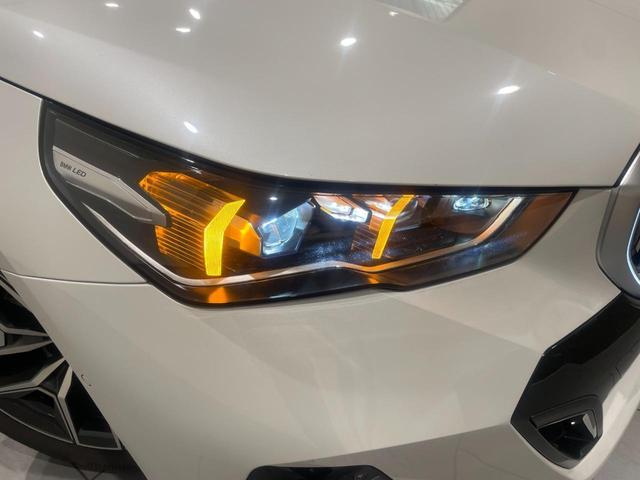 ５シリーズ ５２３ｄ　ｘＤｒｉｖｅ　Ｍスポーツ　【正規認定中古車】【全国正規ディーラー保証付／２年・走行距離無制限】弊社デモ　ブラックレザーシート　ハーマンカードンスピーカー　パノラマサンルーフ　シートヒーター　コンフォートドライビングパッケージ（11枚目）