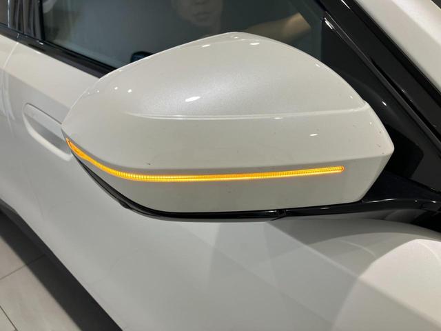 ５シリーズ ５２３ｄ　ｘＤｒｉｖｅ　Ｍスポーツ　【正規認定中古車】【全国正規ディーラー保証付／２年・走行距離無制限】弊社デモ　ブラックレザーシート　ハーマンカードンスピーカー　パノラマサンルーフ　シートヒーター　コンフォートドライビングパッケージ（15枚目）