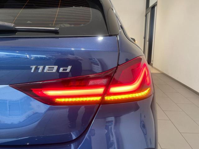 １シリーズ １１８ｄ　プレイ　１６ＡＷ　禁煙車　アクティブクルーズコントロール　インテリジェントセーフティー　オートトランク　バックカメラ　パーキングアシスト　スクリーンミラーリング　ＬＥＤライト　前後センサー　Ｂｌｕｅｔｏｏｔｈ（17枚目）
