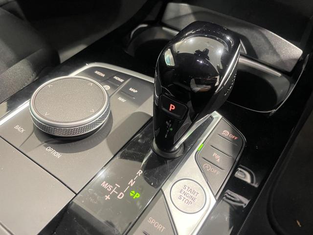１シリーズ １１８ｄ　プレイ　１６ＡＷ　禁煙車　アクティブクルーズコントロール　インテリジェントセーフティー　オートトランク　バックカメラ　パーキングアシスト　スクリーンミラーリング　ＬＥＤライト　前後センサー　Ｂｌｕｅｔｏｏｔｈ（36枚目）