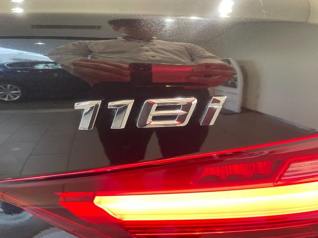 １シリーズ １１８ｉ　Ｍスポーツ　ハイラインパッケージ　１８ホイール　禁煙　黒レザーシート　シートヒーター　パワーシート　オートトランク　アクティブクルーズコントロール　パーキングアシスト　後退アシスト　前後センサー　ＬＥＤヘッドライト　衝突軽減ブレーキ（65枚目）