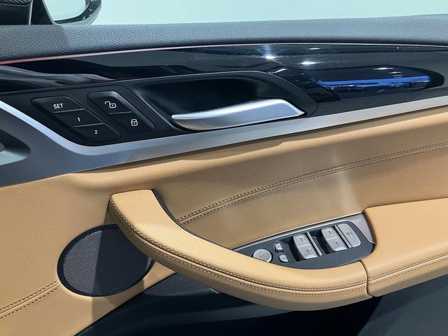 Ｘ３ ミッドナイトエディション　弊社下取り　禁煙　ハーマンカードン　ブラウンレザー　シートヒーター　ＡＣＣ　フルセグ　純正ドラレコ前後　オートトランク　２０ＡＷ　アダプティブＬＥＤヘッドライト　トップビューカメラ　全方位ＰＤＣ（49枚目）