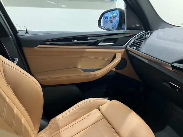 Ｘ３ ミッドナイトエディション　弊社下取り　禁煙　ハーマンカードン　ブラウンレザー　シートヒーター　ＡＣＣ　フルセグ　純正ドラレコ前後　オートトランク　２０ＡＷ　アダプティブＬＥＤヘッドライト　トップビューカメラ　全方位ＰＤＣ（50枚目）