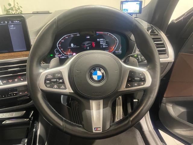 Ｘ３ ｘＤｒｉｖｅ　２０ｄ　Ｍスポーツハイラインパッケージ　ブラウンレザー電動シート　ワンオーナー　禁煙車　全方位カメラ／障害物センサー　地デジ　アクティブクルーズコントロール　シートヒーター　　ヘッドアップディスプレイ　パーキングアシスト　１９インチホイール（43枚目）