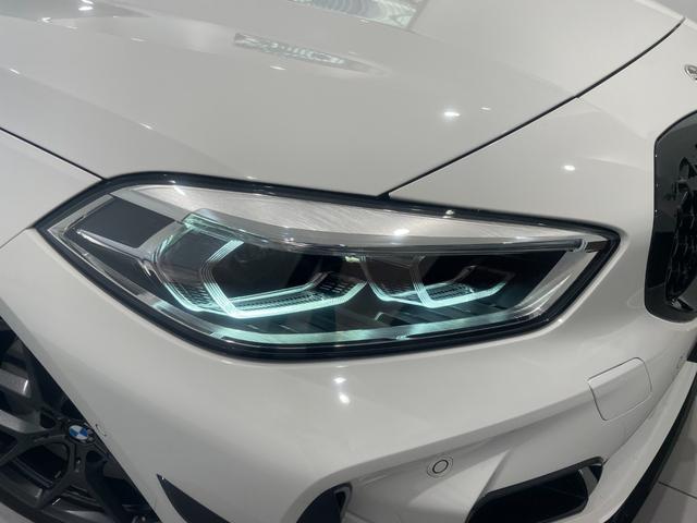 １シリーズ Ｍ１３５ｉ　ｘＤｒｉｖｅ　ストリート・レーサー　弊社下取り車両　４０台限定特別仕様車　禁煙　１オーナー　Ｍパフォーマンスシート　パドルシフト　シートヒーター　アクティブクルーズコントロール　スクリーンミラーリング　前後障害物センサー　ワイヤレス充電（8枚目）