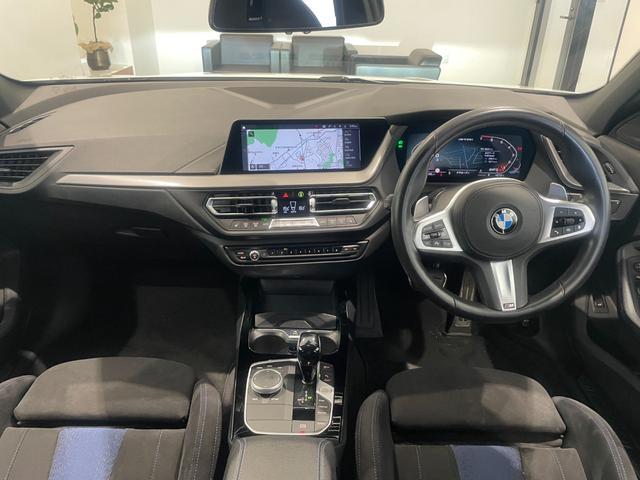 １シリーズ Ｍ１３５ｉ　ｘＤｒｉｖｅ　ストリート・レーサー　弊社下取り車両　４０台限定特別仕様車　禁煙　１オーナー　Ｍパフォーマンスシート　パドルシフト　シートヒーター　アクティブクルーズコントロール　スクリーンミラーリング　前後障害物センサー　ワイヤレス充電（25枚目）