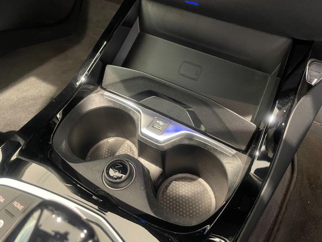 １シリーズ Ｍ１３５ｉ　ｘＤｒｉｖｅ　ストリート・レーサー　弊社下取り車両　４０台限定特別仕様車　禁煙　１オーナー　Ｍパフォーマンスシート　パドルシフト　シートヒーター　アクティブクルーズコントロール　スクリーンミラーリング　前後障害物センサー　ワイヤレス充電（39枚目）